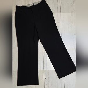 GAP Cropped Trouser Pants in Black